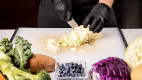 Tom&Sawyer — Maximizing Nutrients and Digestibility: The Role of Ingredient Sourcing and Processing in Pet Food